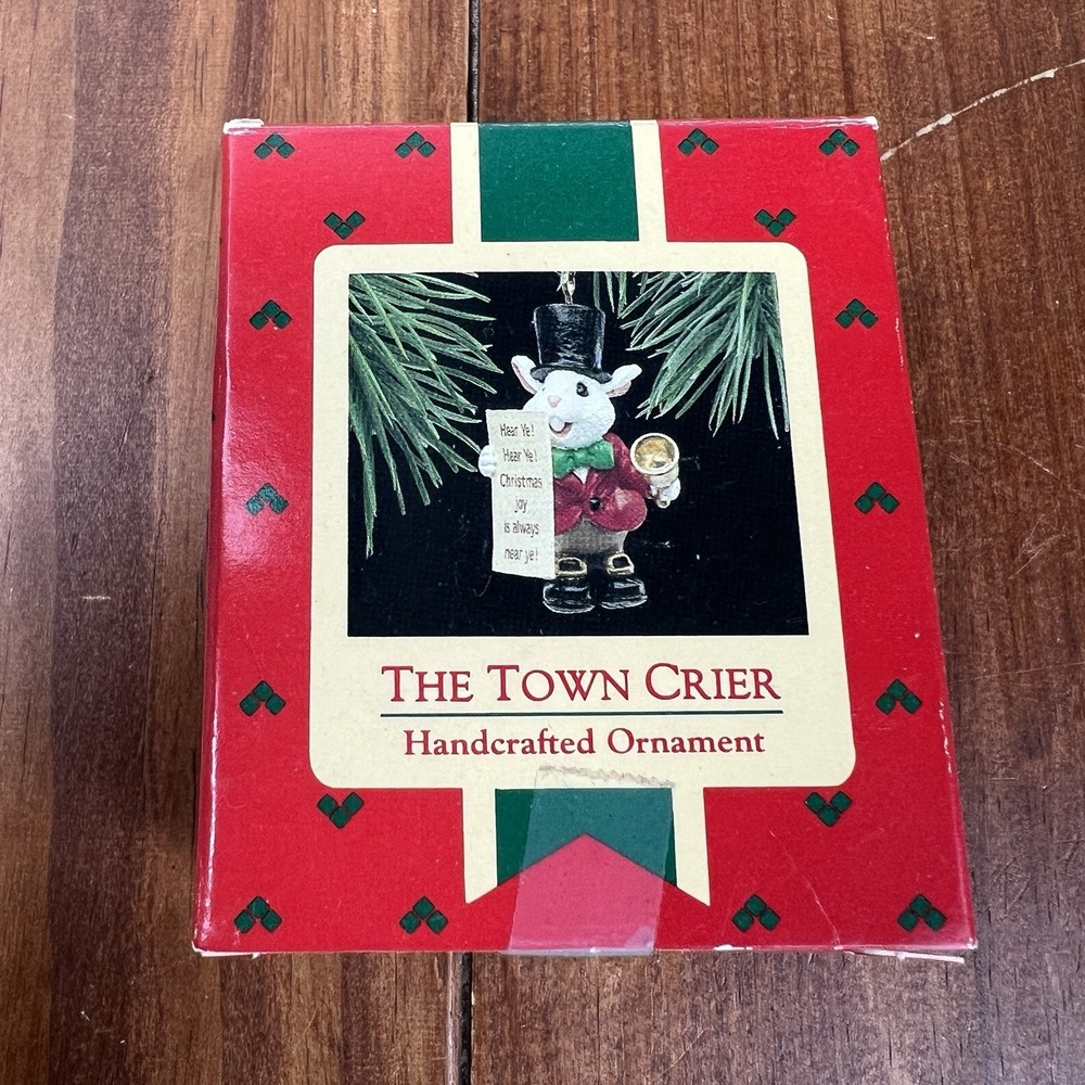1988 Hallmark Keepsake The Town Crier Rabbit Christmas Ornament